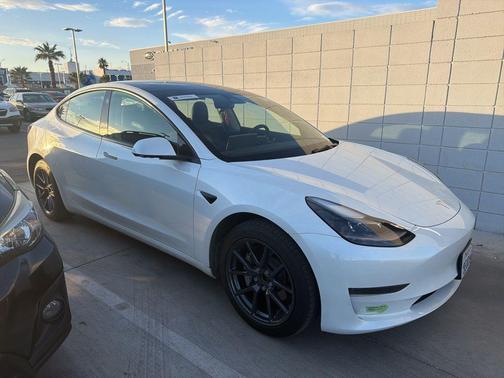 2023 Tesla Model 3 Standard Range