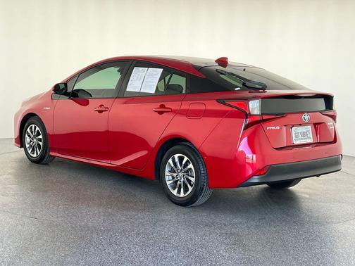 2019 Toyota Prius L