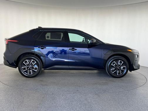 2026 Subaru Solterra Premium