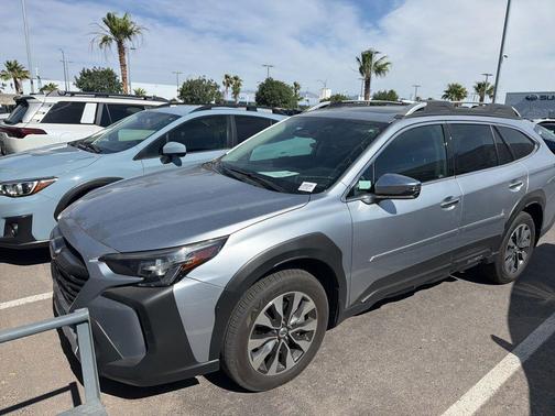 Ice Silver Metallic 2025 Subaru Outback Touring XT