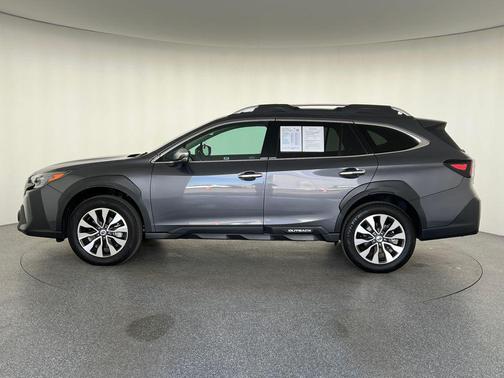2025 Subaru Outback Touring XT