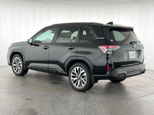 2025 Subaru Forester Hybrid Touring