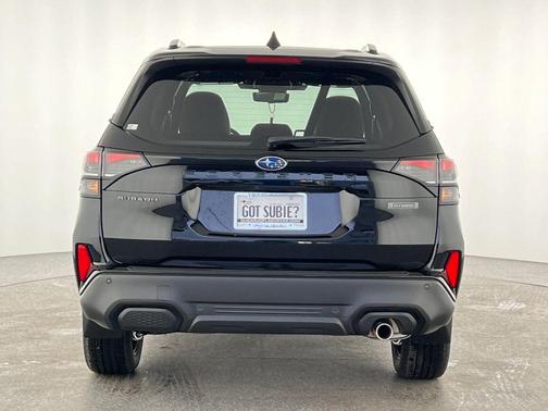 2025 Subaru Forester Hybrid Touring