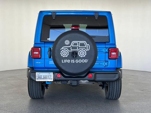 Hydro Blue Pearlcoat 2022 Jeep Wrangler Unlimited 4xe Sahara