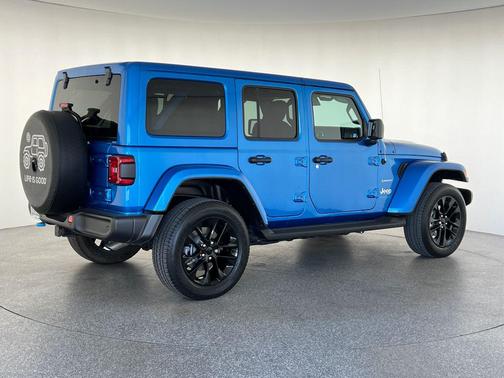 Hydro Blue Pearlcoat 2022 Jeep Wrangler Unlimited 4xe Sahara