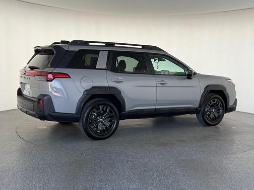 River Rock Pearl 2026 Subaru Outback Limited XT