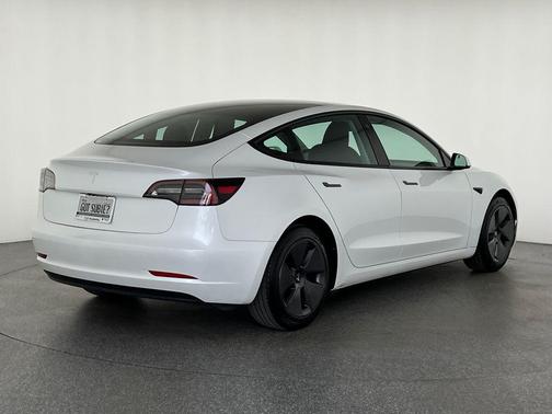 2023 Tesla Model 3 Standard Range