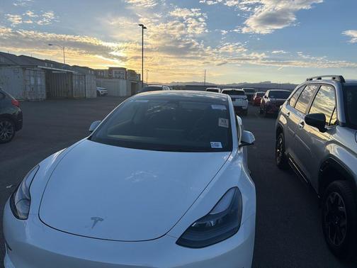 2023 Tesla Model 3 Standard Range