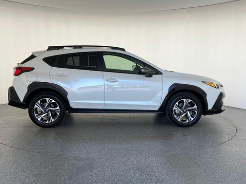 Crystal White Pearl 2024 Subaru Crosstrek Premium