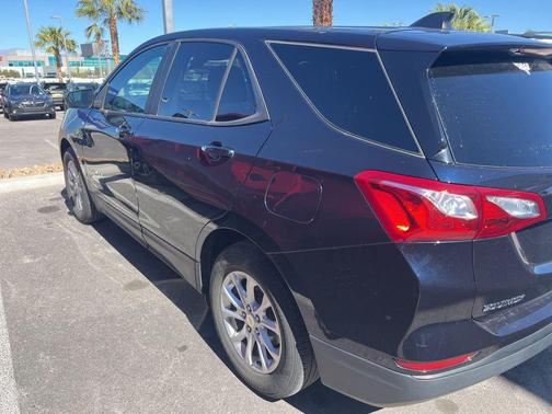 2021 Chevrolet Equinox LS
