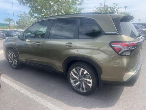 Ag8 2025 Subaru Forester Touring