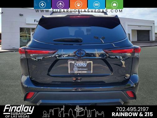 2024 Toyota Highlander Hybrid LE