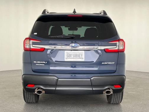 2023 Subaru Ascent Premium 8-Passenger