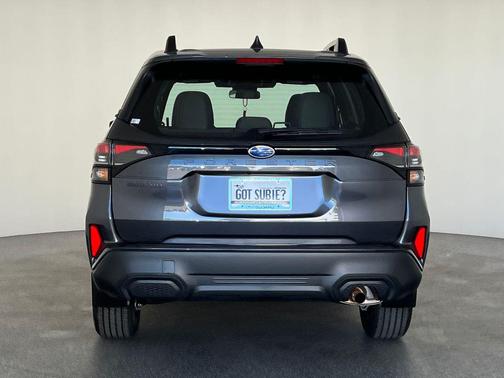2026 Subaru Forester Base