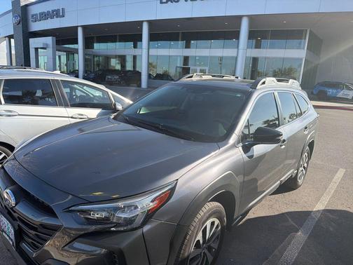 2023 Subaru Outback Premium