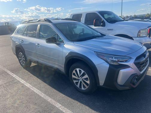 Ice Silver Metallic 2025 Subaru Outback Premium