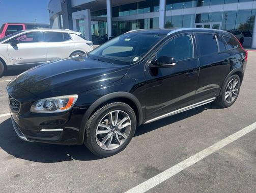 Black 2018 Volvo V60 Cross Country T5