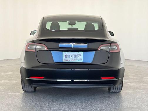 2023 Tesla Model 3 Standard Range