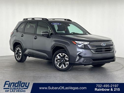 Magnetite Gray Metallic 2025 Subaru Forester Premium