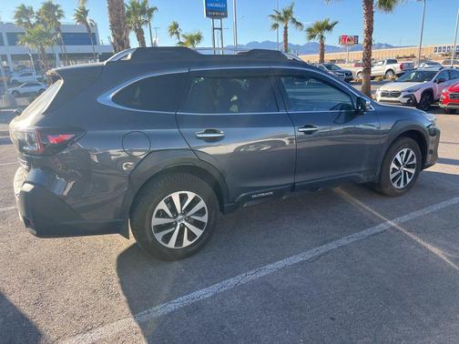 2023 Subaru Outback Touring XT