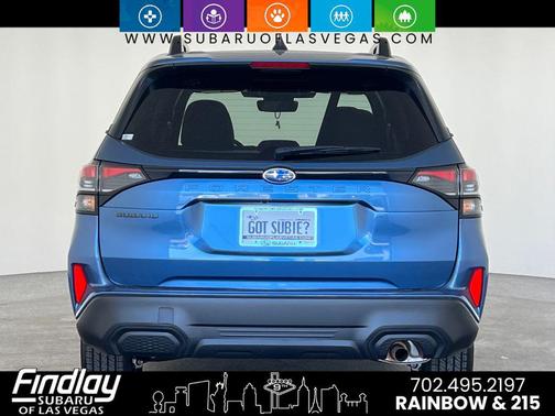 2025 Subaru Forester Premium
