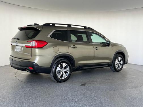 2024 Subaru Ascent Premium 7-Passenger