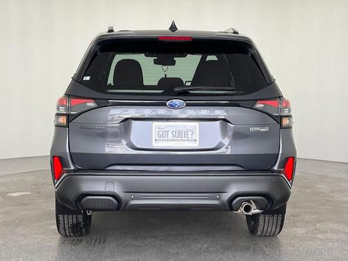 2025 Subaru Forester Hybrid Touring