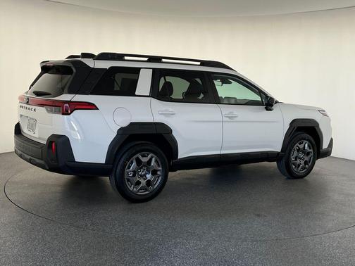 Crystal White 2026 Subaru Outback Premium