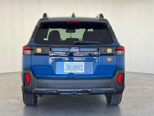 Geyser Blue 2026 Subaru Outback Wilderness