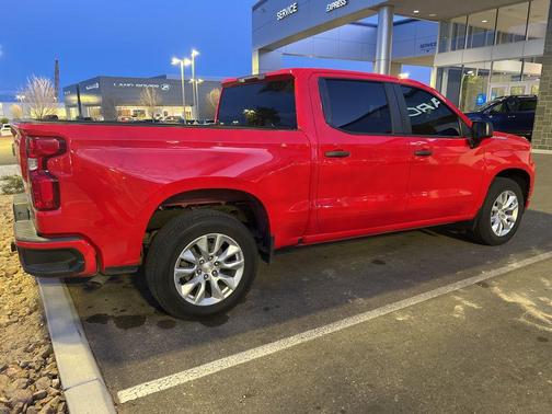 2022 Chevrolet Silverado 1500 Custom