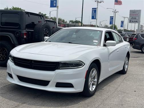 2022 Dodge Charger SE