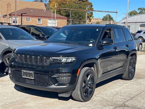 2023 Jeep Grand Cherokee Altitude