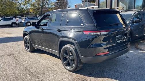 2023 Jeep Grand Cherokee Altitude