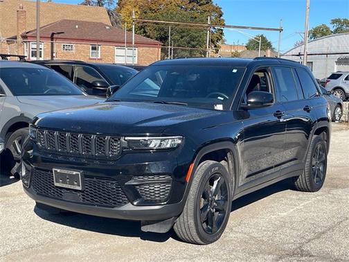 2023 Jeep Grand Cherokee Altitude