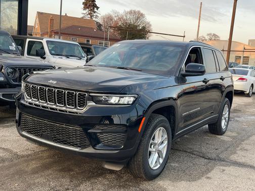 2025 Jeep Grand Cherokee Laredo X