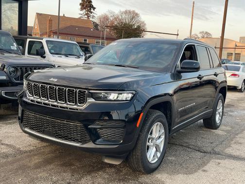 2025 Jeep Grand Cherokee Laredo X