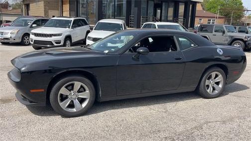 2022 Dodge Challenger SXT