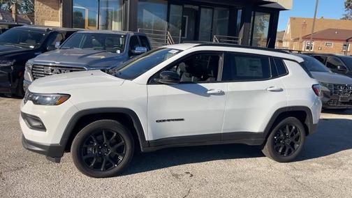 2026 Jeep Compass Latitude Altitude