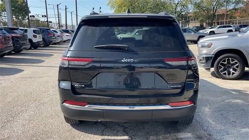 2023 Jeep Grand Cherokee Laredo