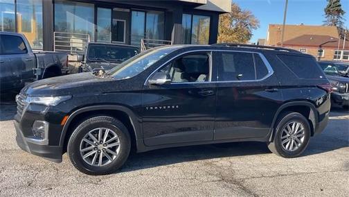 2022 Chevrolet Traverse LT Cloth