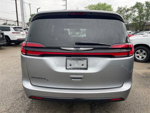 2021 Chrysler Pacifica Touring