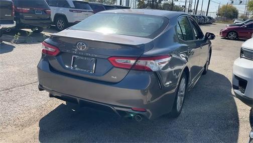 2020 Toyota Camry SE