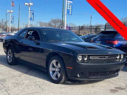 2021 Dodge Challenger SXT