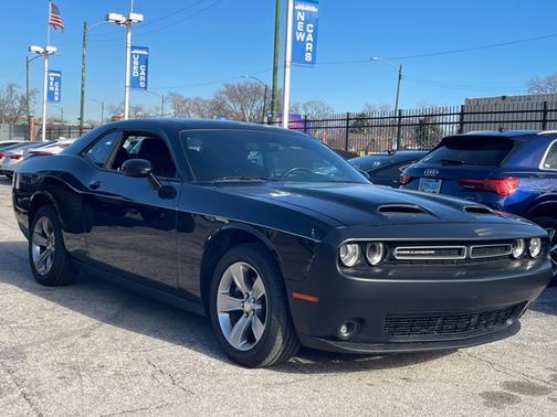 2021 Dodge Challenger SXT