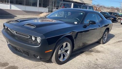 2021 Dodge Challenger SXT