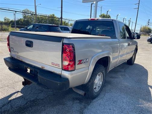 2004 GMC Sierra 1500 SLE