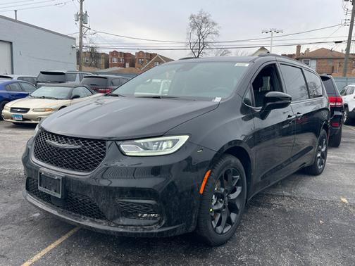 2026 Chrysler Pacifica Limited