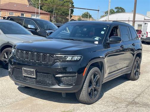 2023 Jeep Grand Cherokee Altitude