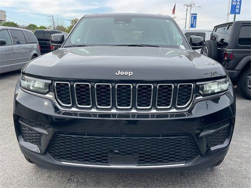 2023 Jeep Grand Cherokee Laredo