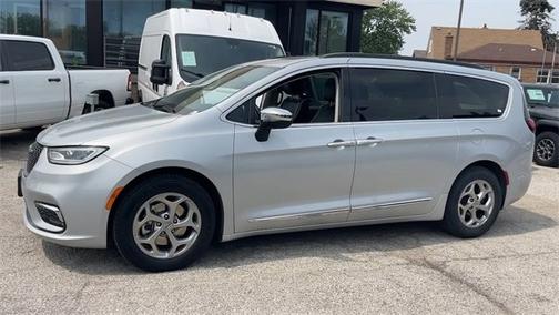 2023 Chrysler Pacifica Limited